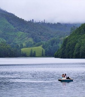 kundala_lake_munnar