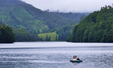 kundala_lake_munnar