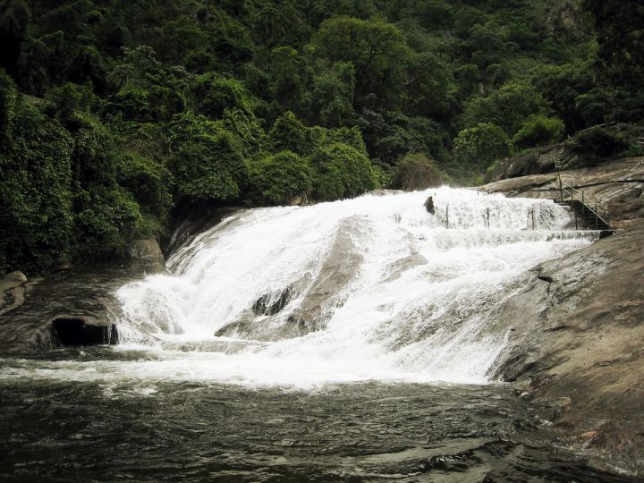 Siruvani_Falls_and_Dam_Coimbatore