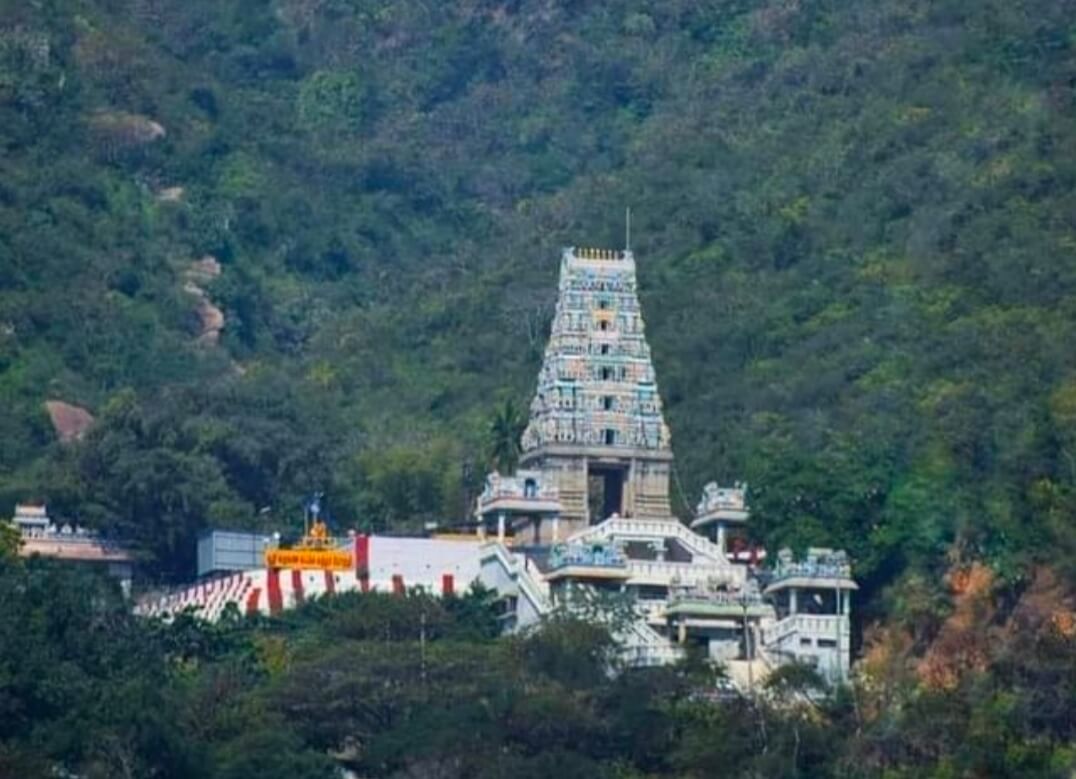 Arulmigu Subramaniya Swamy Temple, Marudhamalai