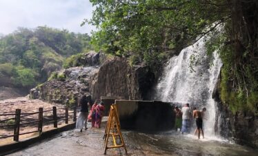 Agasthiyar Falls Tour
