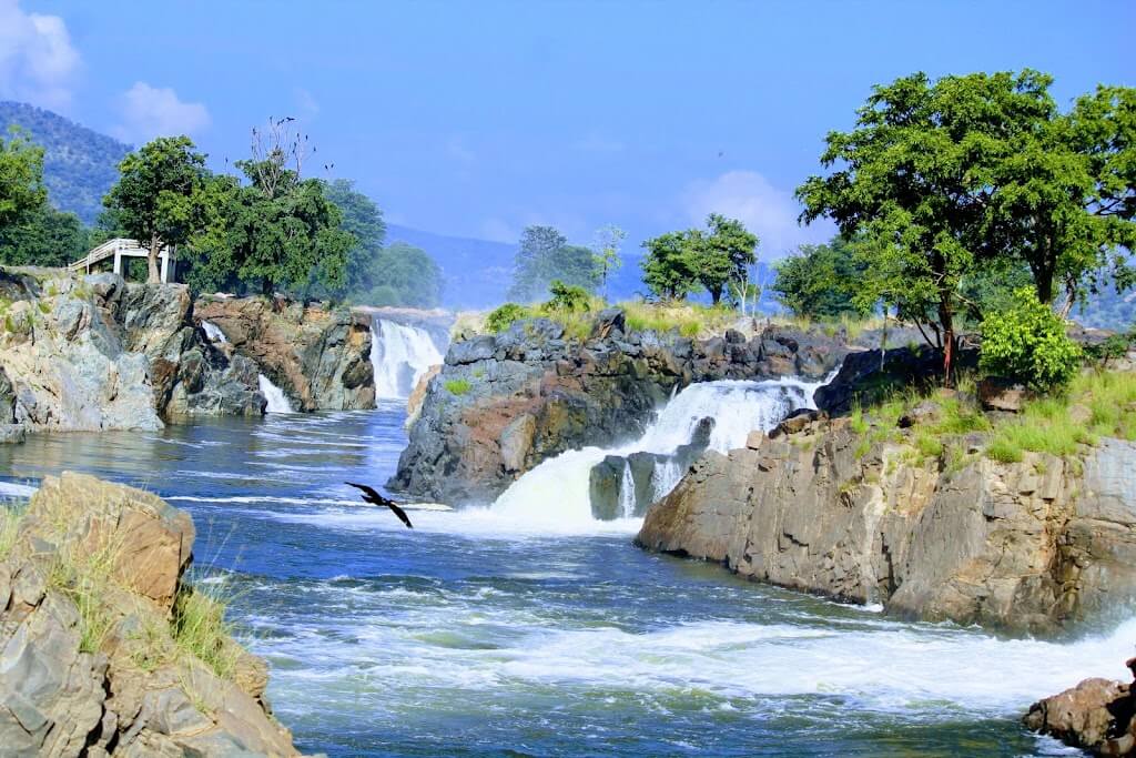 Hogenakkal Falls