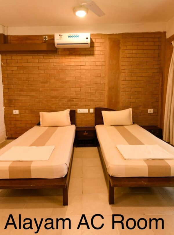 Isha cottage alayam AC room